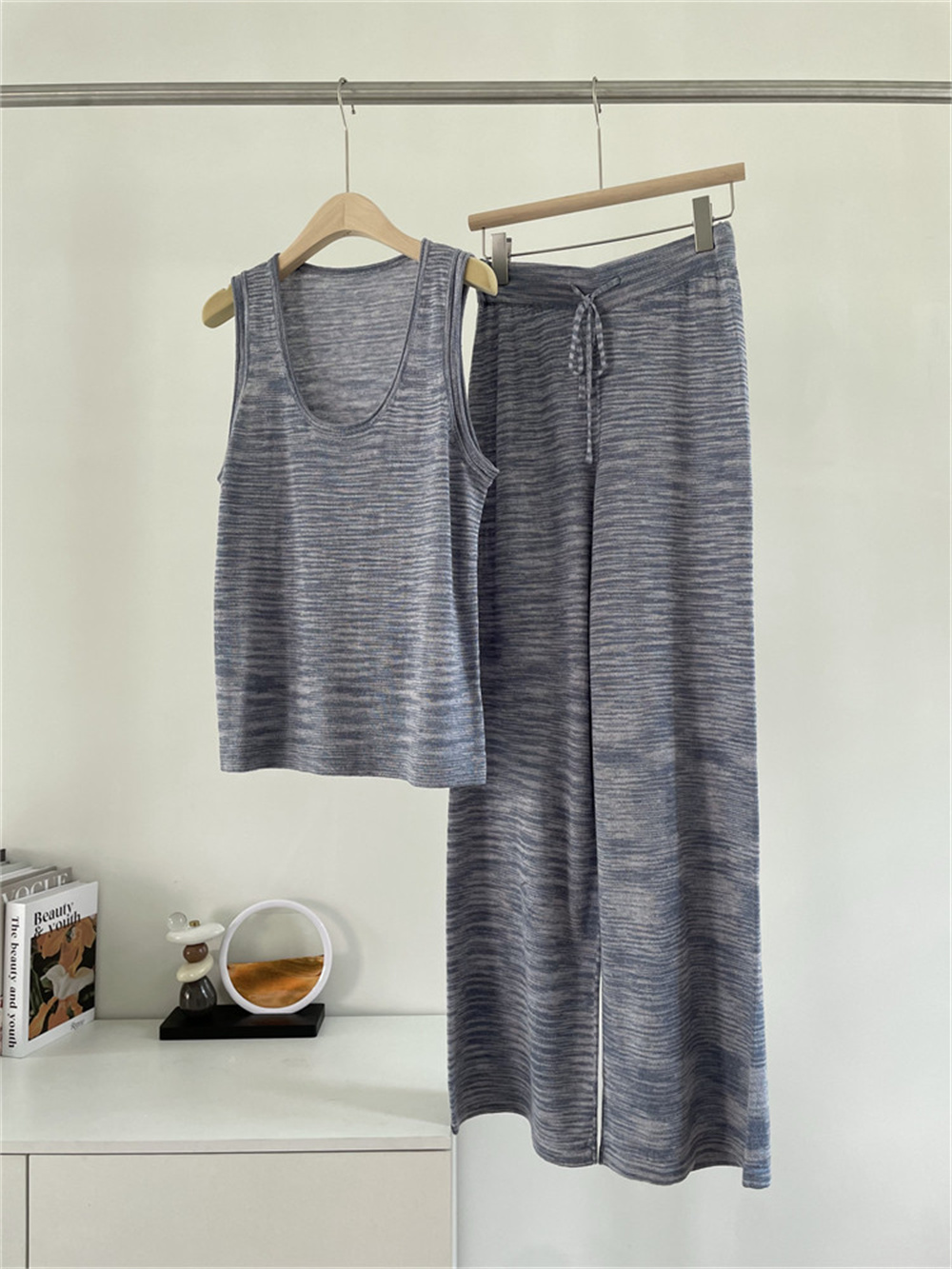 26 New Women's Clothes U-neck  – Short Linen Drawstring Bewertung und Preis